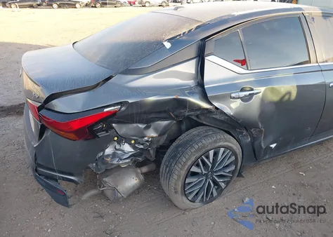 2024 Nissan Altima Sv Fwd z USA, uszkodzony, nr VIN 1N4BL4DV8RN324106